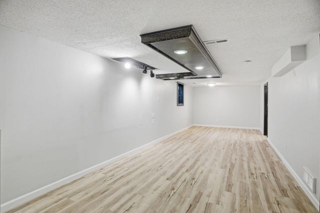 7809 Georgia Avenue N, Brooklyn Park, MN 55445