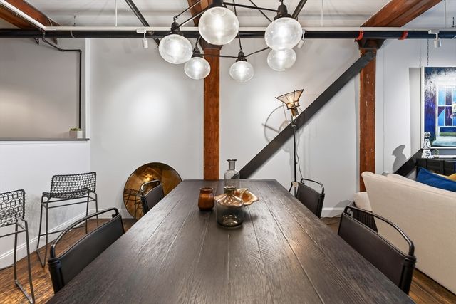 881 E 1st St 203, Boston, MA 02127