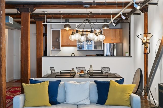 881 E 1st St 203, Boston, MA 02127