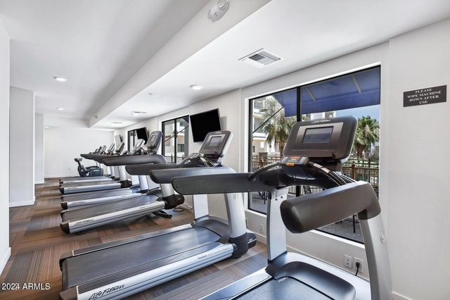 2511 W QUEEN CREEK Road 370, Chandler, AZ 85248