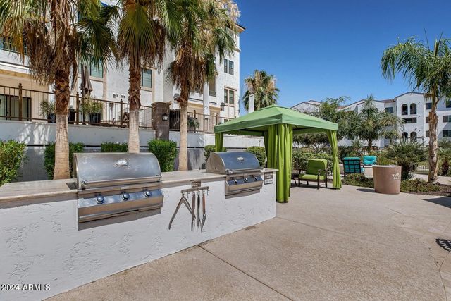2511 W QUEEN CREEK Road 370, Chandler, AZ 85248