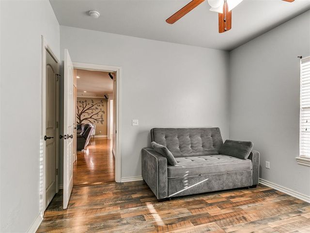 5501 Hidden Fawn Circle, Mustang, OK 73064