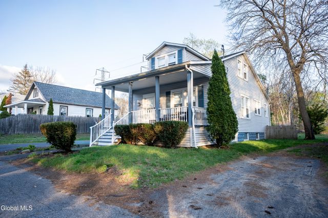 29 Undine Street, Colonie, NY 12205
