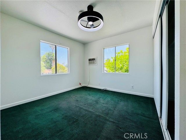 7019 Chimineas Avenue, Reseda (los Angeles), CA 91335