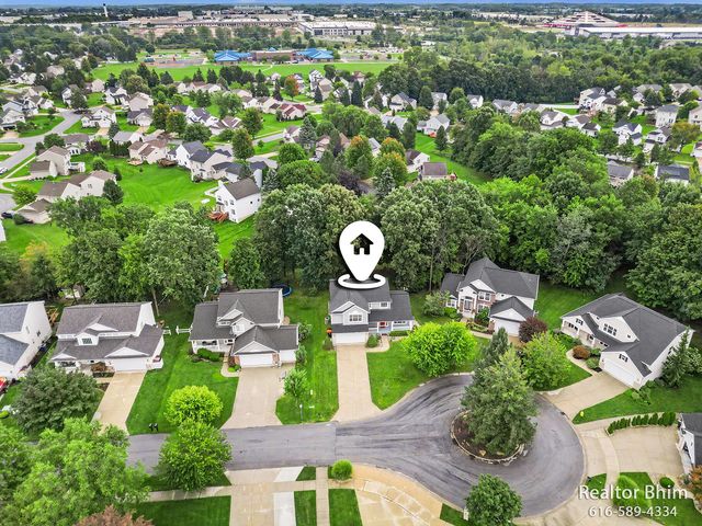 3689 Maple Hurst Drive SE, Kentwood, MI 49512