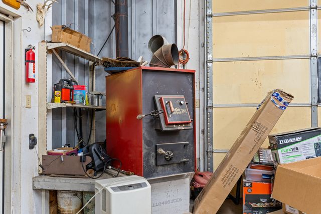 2446 State Highway Oo, Cedarcreek, MO 65627