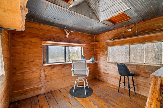 2446 State Highway Oo, Cedarcreek, MO 65627