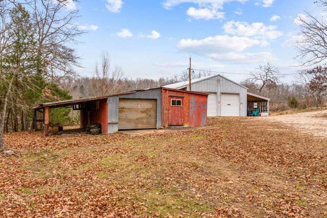 2446 State Highway Oo, Cedarcreek, MO 65627