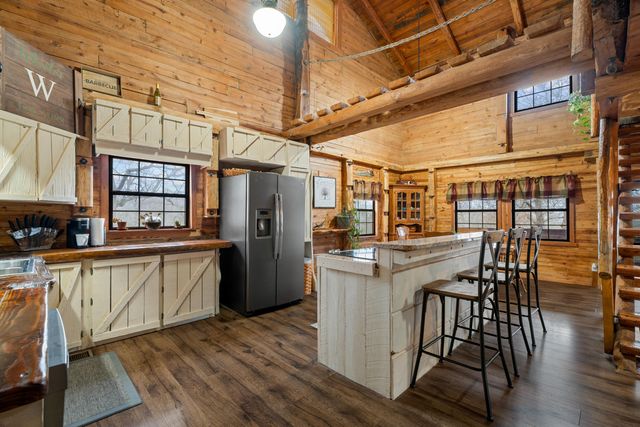 2446 State Highway Oo, Cedarcreek, MO 65627