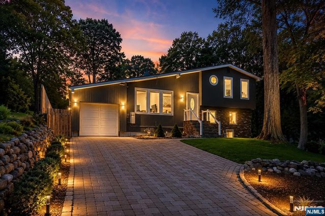 11 Monhegon Avenue, Rockaway Township, NJ 07866