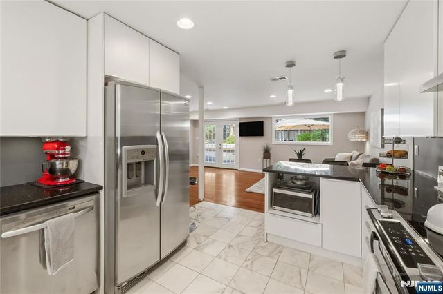 11 Monhegon Avenue, Rockaway Township, NJ 07866