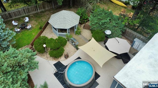 11 Monhegon Avenue, Rockaway Township, NJ 07866