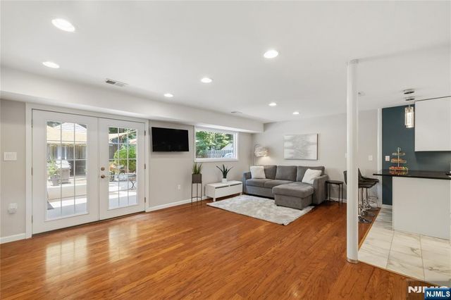 11 Monhegon Avenue, Rockaway Township, NJ 07866