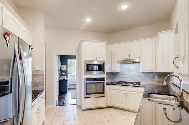 3211 Brampton Drive, Corinth, TX 76210