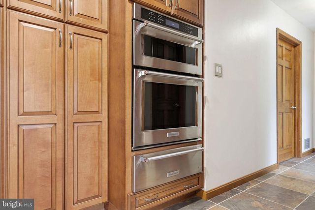 3000 WHISPERING DR, Prince Frederick, MD 20678