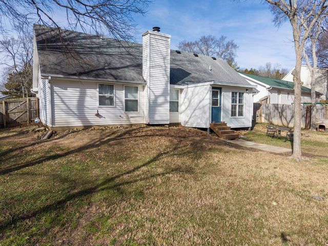 161 Eric Drive, Kirbyville, MO 65679