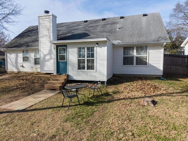 161 Eric Drive, Kirbyville, MO 65679