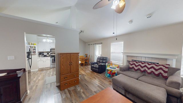 161 Eric Drive, Kirbyville, MO 65679