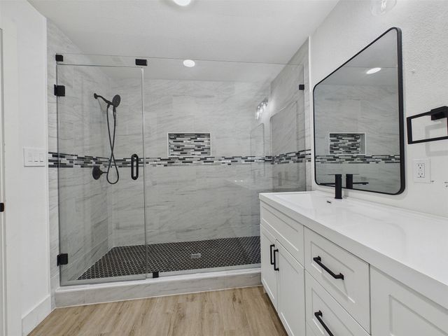 1026 Cedar Hill Avenue, Dallas, TX 75208