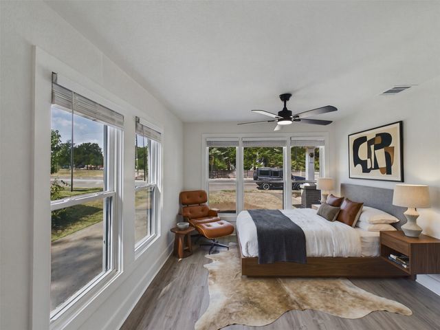 1026 Cedar Hill Avenue, Dallas, TX 75208