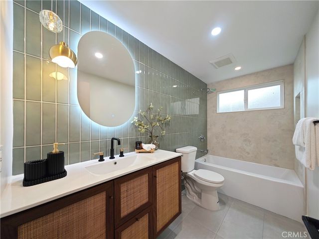 3948 Park Vista Drive, Pasadena, CA 91107