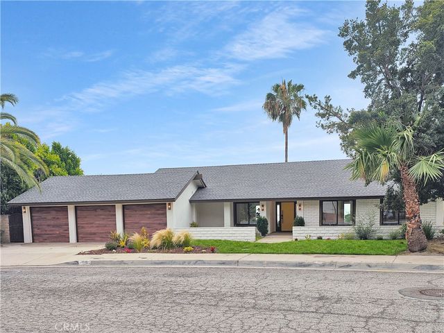 3948 Park Vista Drive, Pasadena, CA 91107
