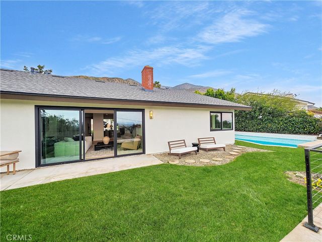 3948 Park Vista Drive, Pasadena, CA 91107