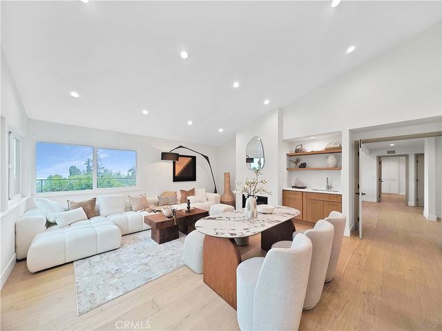 3948 Park Vista Drive, Pasadena, CA 91107