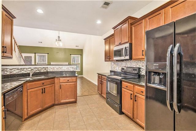 113 Macalester Drive, Newnan, GA 30265