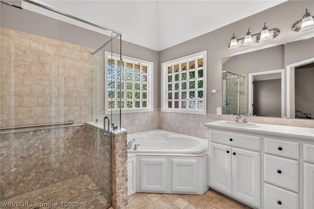 2711 N Hills Boulevard, Van Buren, AR 72956