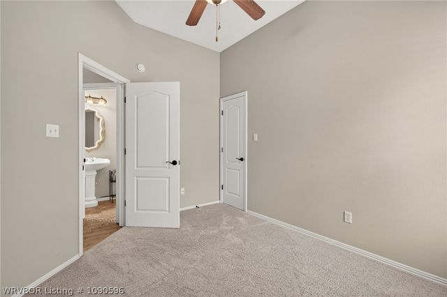 2711 N Hills Boulevard, Van Buren, AR 72956