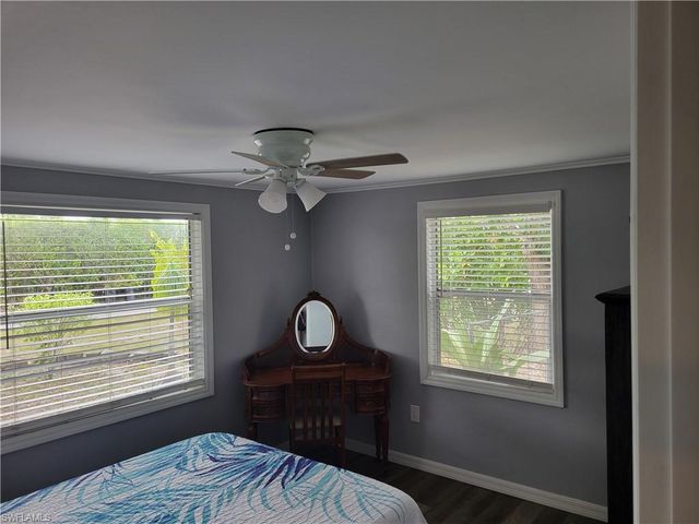 2662 Mangrove ST, Naples, FL 34112