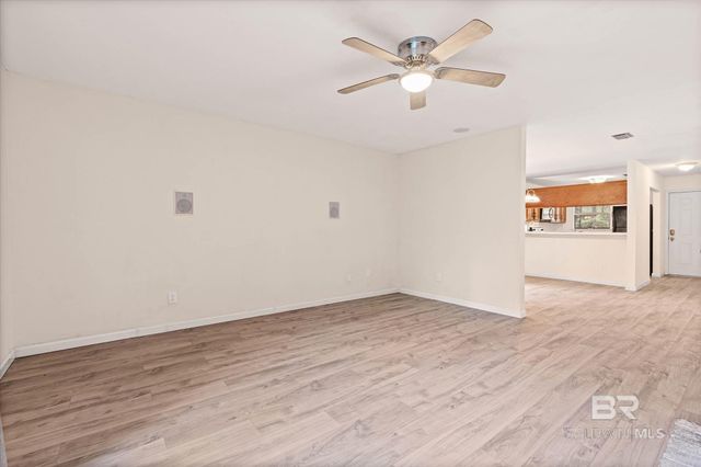 28 Summer Oaks Drive, Daphne, AL 36526