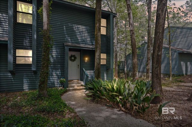 28 Summer Oaks Drive, Daphne, AL 36526