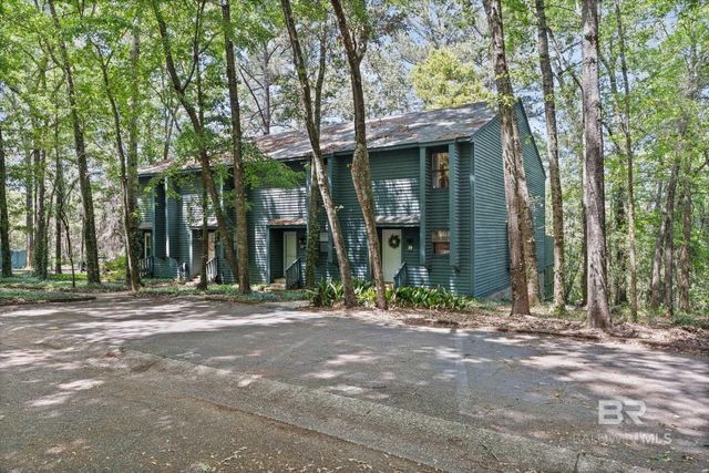 28 Summer Oaks Drive, Daphne, AL 36526