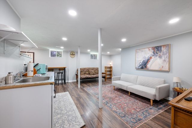 437 Cornish Dr, Nashville, TN 37207