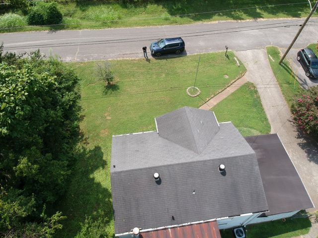 437 Cornish Dr, Nashville, TN 37207