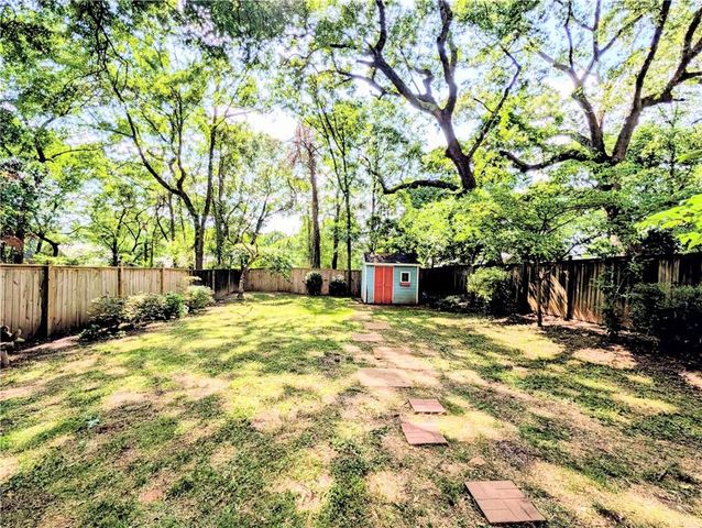 585 Glenwood Place SE, Atlanta, GA 30316