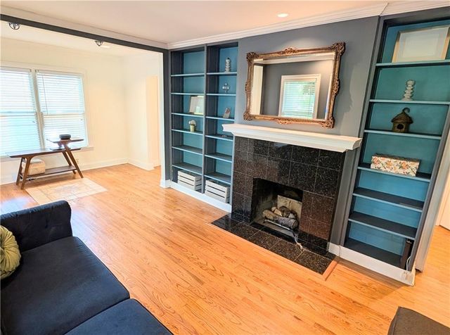 585 Glenwood Place SE, Atlanta, GA 30316