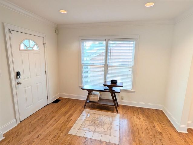 585 Glenwood Place SE, Atlanta, GA 30316