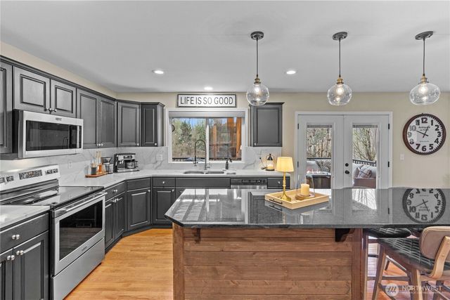 27928 146th Avenue SE, Kent, WA 98042