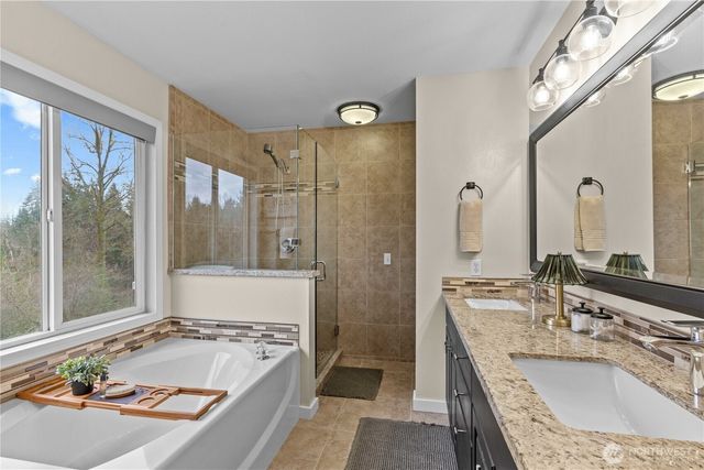 27928 146th Avenue SE, Kent, WA 98042