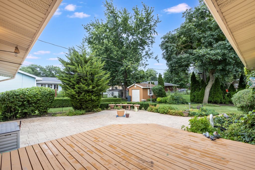 642 Country Lane, Beecher, IL 60401 — photo 5