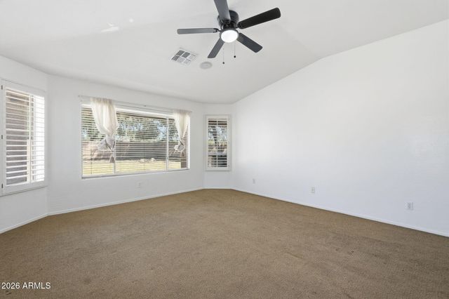 5515 N 83RD Drive, Glendale, AZ 85305