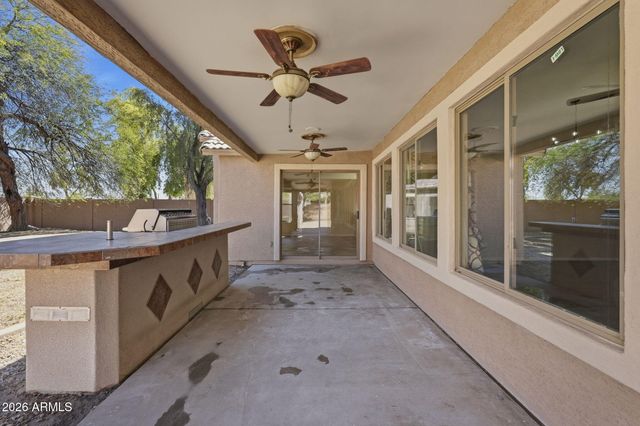 5515 N 83RD Drive, Glendale, AZ 85305
