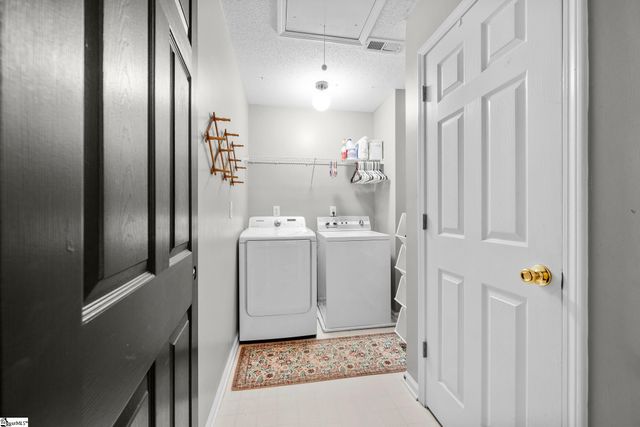 511 Waterstone Way, Simpsonville, SC 29680