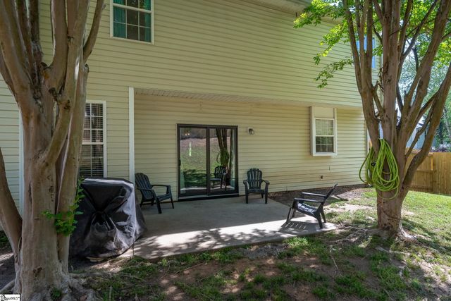 511 Waterstone Way, Simpsonville, SC 29680