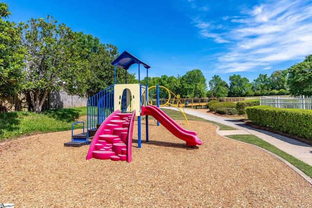 511 Waterstone Way, Simpsonville, SC 29680