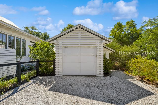 753 Old Moreland Rd, Bluffton, SC 29910