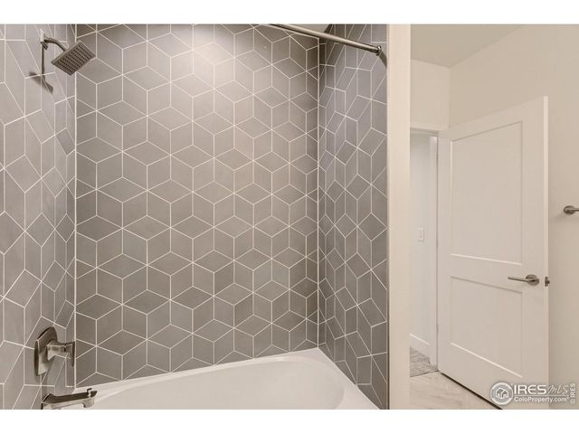 3449 Green Lake Dr, Fort Collins, CO 80524